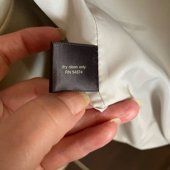 The Limited Women's 3/4 Sleeve Beige Blazer - Picture 7 of 9